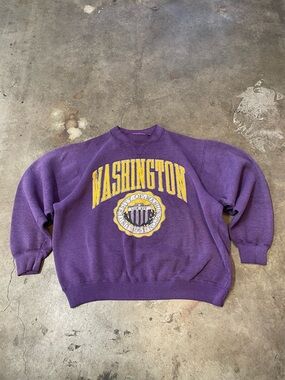 Vintage 90s Galt Sand University of Washington Sweatshirt